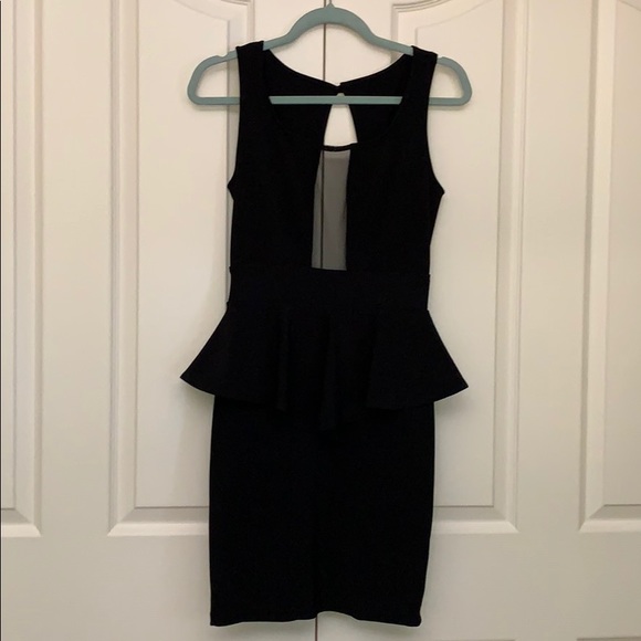 Phanuel Dresses & Skirts - NWOT Phanuel LBD Size Small